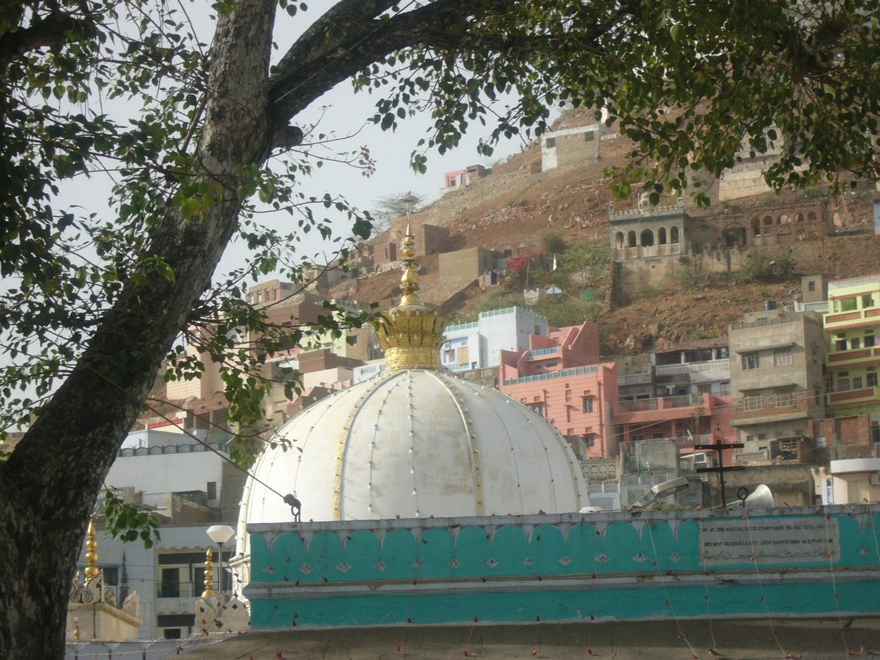 The dome below the Aravalli hills